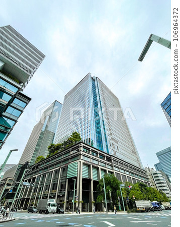 Tokyo Nihonbashi/Muromachi 3-chome intersection Tokyo Nihonbashi/Muromachi 3-chome intersection 106964372