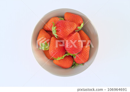 碗裡的草莓 碗裡的草莓 106964691