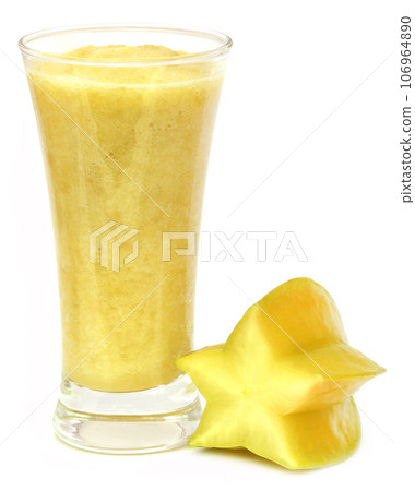 Carambola juice 106964890