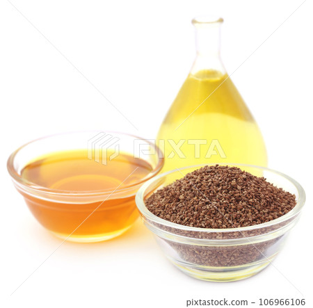 Ajwain seeds with essential oil Ajwain seeds with essential oil 106966106