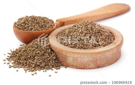Ajwain seeds in a wooden bowl 106966928