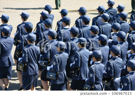 Air Self-Defense Force female Self-Defense Force officers marching at the entrance ceremony Air Self-Defense Force female Self-Defense Force officers marching at the entrance ceremony 106967015