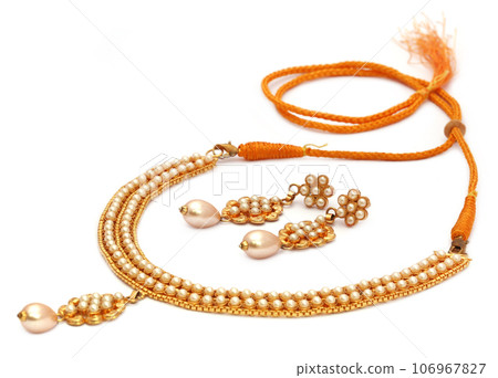 Indian necklace of gold and pearls Indian necklace of gold and pearls 106967827