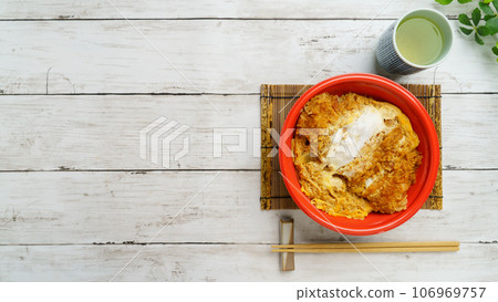 Image of take-out katsudon in a disposable container Image of take-out katsudon in a disposable container 106969757