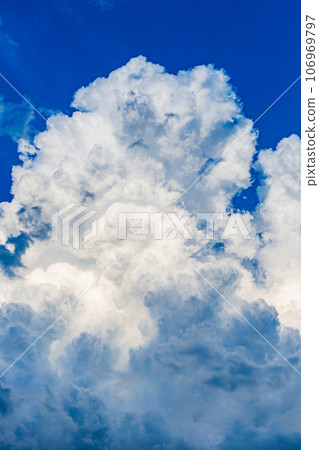夏日雲圖 夏日雲圖 106969797