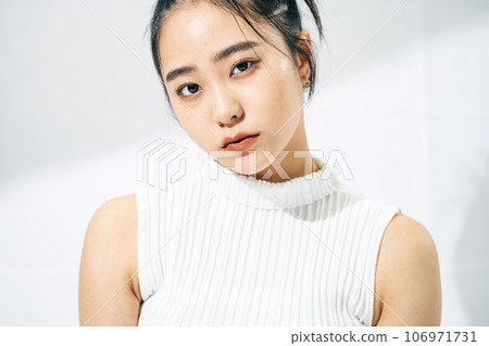 年輕的女士的肖像 106971731