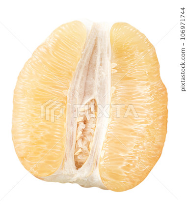Pomelo mid-autumn festival white background go back pomelo isolated clipping path 切り抜き 106971744