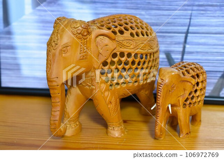 openwork elephant figurine 106972769