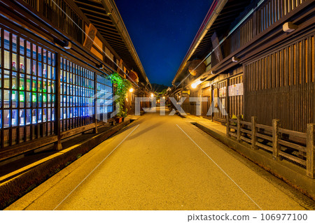 Gifu Hida Takayama townscape night view 106977100