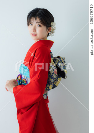 Plain red long-sleeved kimono Plain red long-sleeved kimono 106979719