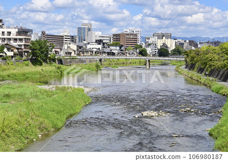 夏季鴨川/京都 106980187