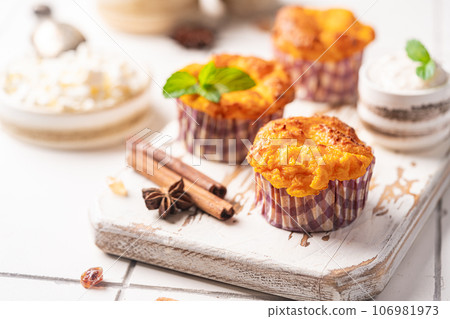 Sweet cottage cheese muffins 106981973