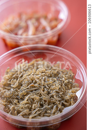 美味的米飯和泡菜和jako配菜 美味的米飯和泡菜和jako配菜 106986613