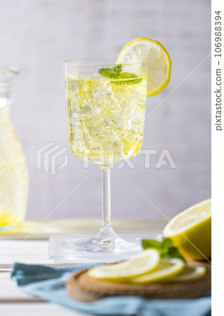 Lemon cider Lemon cider 106988394