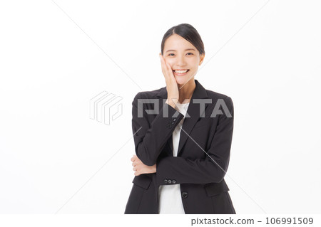 Upper body of a woman in a suit 106991509