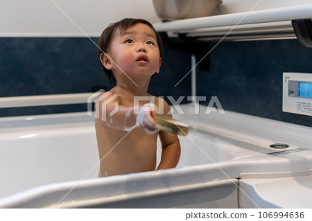 孩子洗澡嬰兒 孩子洗澡嬰兒 106994636