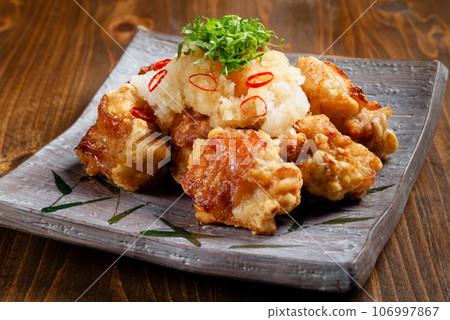 Zangi with grated ponzu sauce Zangi with grated ponzu sauce 106997867