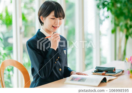 解決問題的女高中生 106998595