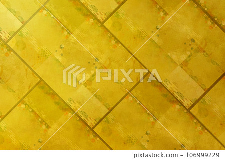 傳統金紙上可愛的日本圖案和花卉圖案 106999229