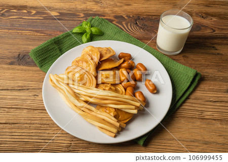 Polish Smoked Cheese, Traditional Oscypek, Slovak Mountain Snack, Sheep Milk Product Polish Smoked Cheese, Traditional Oscypek, Slovak Mountain Snack, Sheep Milk Product 106999455