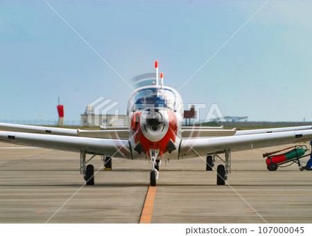 Maritime Self-Defense Force training aircraft T-5 preparing for takeoff 107000045
