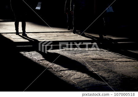 Kashima Shrine Precincts Stone pavement and people in the precincts exposed to the western sun Kashima Shrine Precincts Stone pavement and people in the precincts exposed to the western sun 107000518