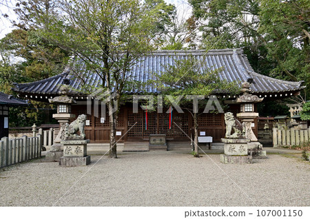 The hall of worship at Kagami-tsukurinsho Gotama Shrine 107001150