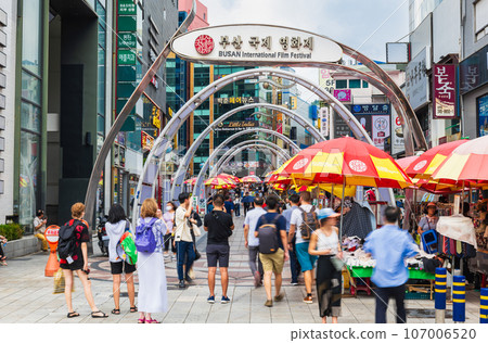 Busan BIFF Square *Partial soft focus 107006520