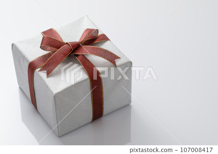 閃亮的銀色聖誕禮物 107008417