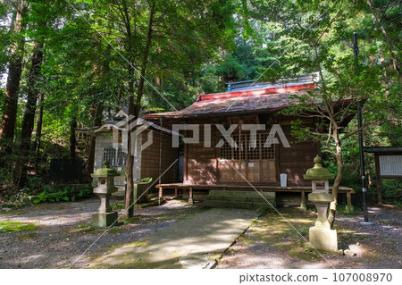 Hanawata Hachimangu Shrine, Utsunomiya City, Tochigi Prefecture 107008970
