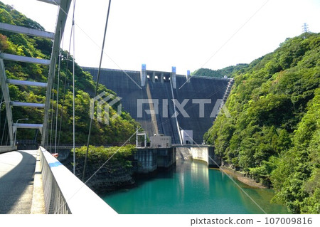 宮瀨水壩腳側遠景 107009816