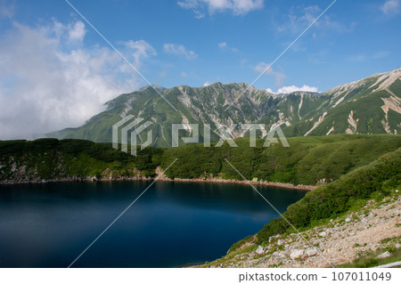 立山夏日禦廚池 立山夏日禦廚池 107011049