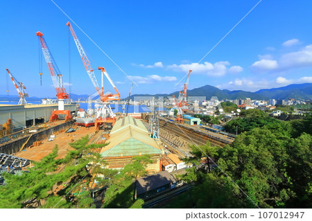 [Hiroshima Prefecture] Seen from the historical hill (construction dock of Battleship Yamato) 107012947