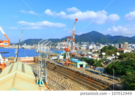 [Hiroshima Prefecture] Seen from the historical hill (construction dock of Battleship Yamato) 107012949