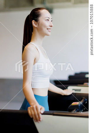 女子訓練 女子訓練 107015888