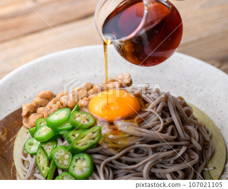 Noodles Sticky soba Okra standard Okra natto soba Soft and delicious Okra (standard summer vegetable) Noodles Sticky soba Okra standard Okra natto soba Soft and delicious Okra (standard summer vegetable) 107021105