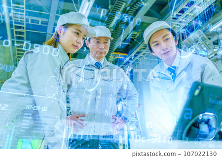 people working in a high-tech factory 107022130