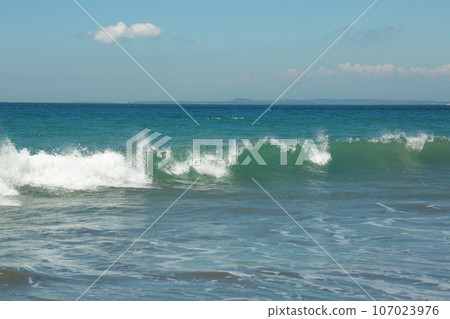 我沿著和田海岸散步 我沿著和田海岸散步 107023976