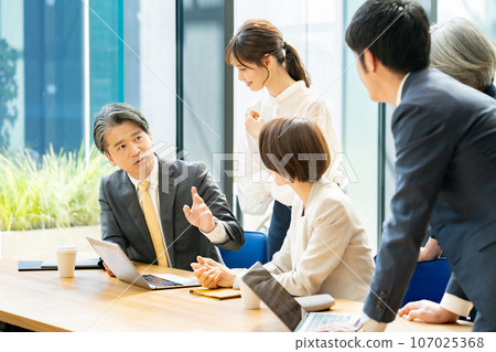 business teamwork strategy 107025368