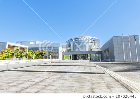 宮城縣多賀城市的東北歷史博物館,陽光明媚的一天 宮城縣多賀城市的東北歷史博物館,陽光明媚的一天 107026443
