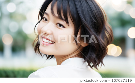 微笑的日本女人轉身的 AI 圖像 107027119