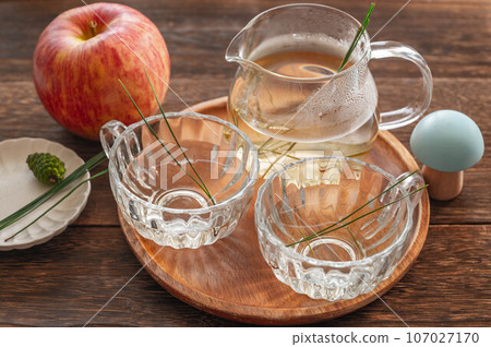Tea time pine leaf tea Tea time pine leaf tea 107027170