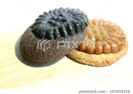 Yakuga Cookie (Chocolate & Plain) (Korea) 107038359