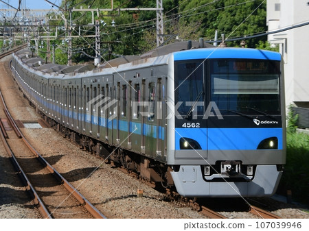 Odakyu 4000 type 4062F Good deed 107039946