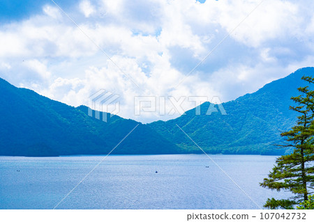 Lake Chuzenji 107042732