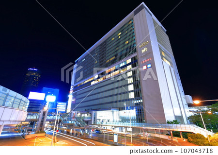 [神奈川縣]新橫濱車站大樓夜景 107043718