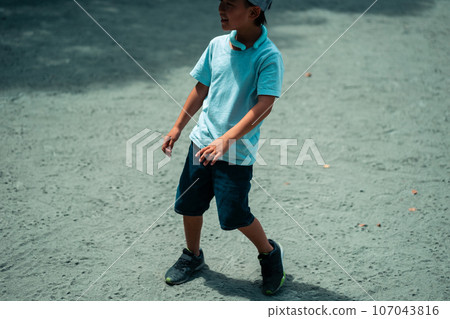 lad, younger, person 107043816
