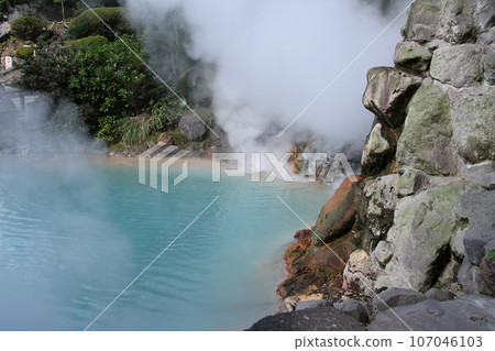 Beppu Onsen's sea hell steam 107046103