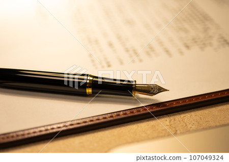 desk with fountain pen 107049324