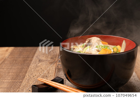 Miso soup with pork and vegetables  107049654
